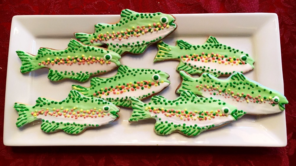 TroutCookies_onPlatter